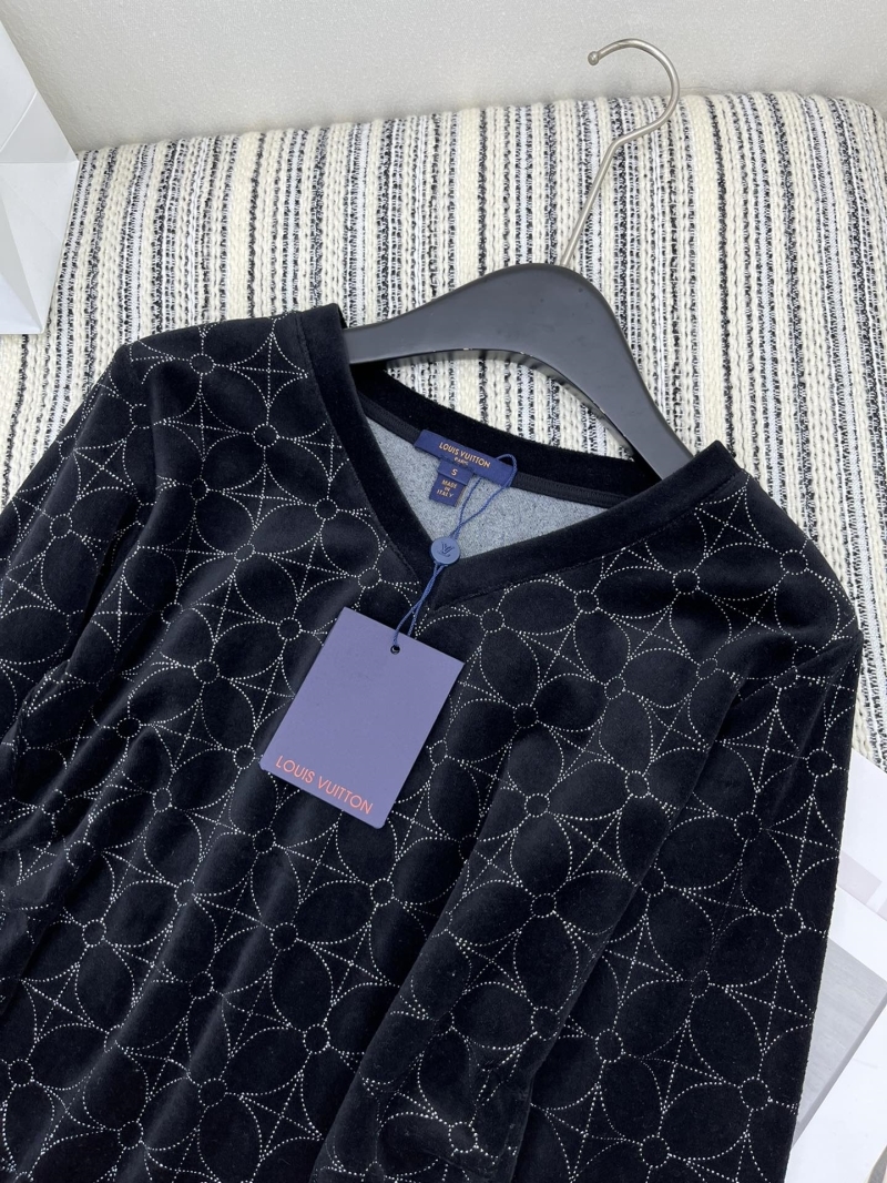 LV Sweaters